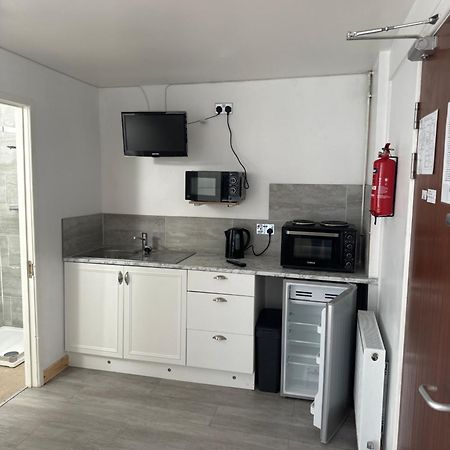 Barrs Court Beds Ξενοδοχείο Warmley Εξωτερικό φωτογραφία